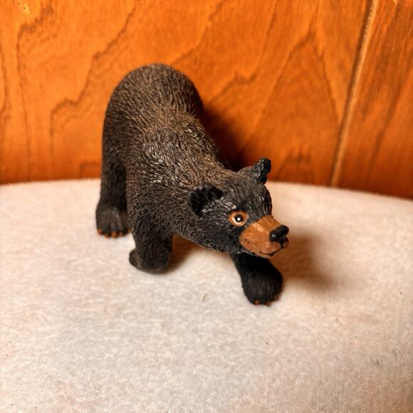 Safari Ltd 1997 Black Bear Wildlife Animal Figure - Picture 2 of 4